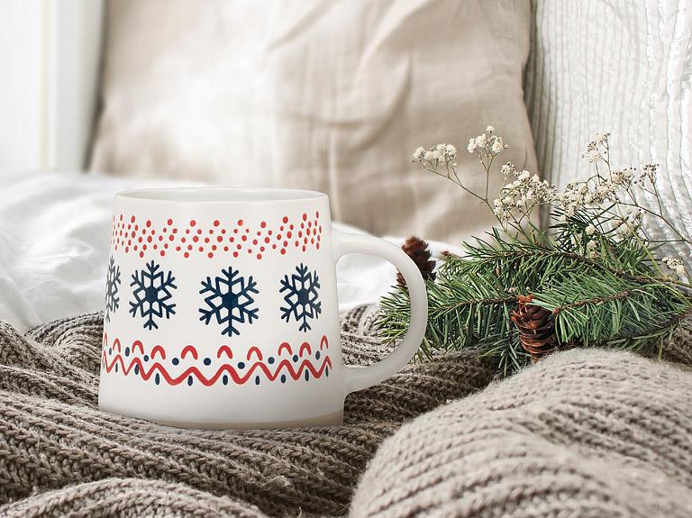 Wide Base Mug with Nordic Pattern