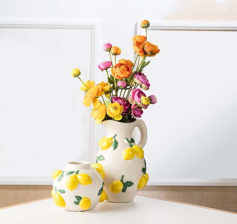 Lg Round Vase w/Lemons