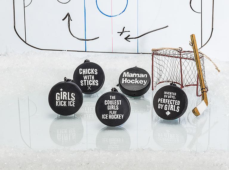 Single Hockey Stick Ornament