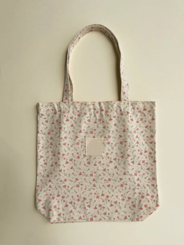 In Petals E Tote Bag