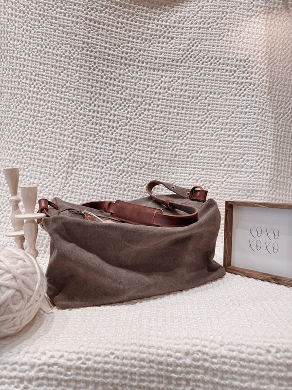 Canvas Duffle Bag | Olive Journey