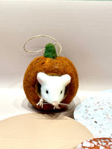 Mouse in Sm Pumpkin Ornament