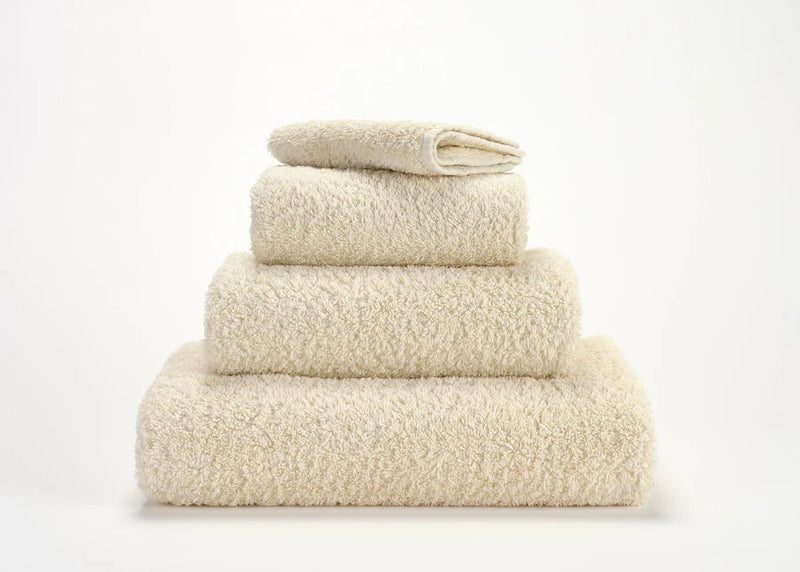 Abyss Super Pile Towel - Ecru