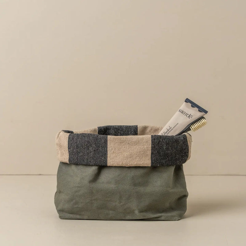 Journey Makeup Canvas Bag | Olive