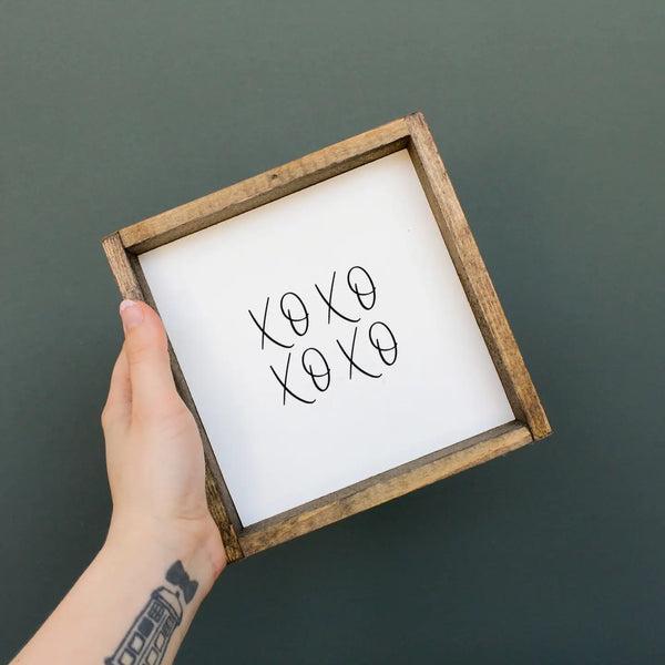 Xoxo Valentine's Wood Sign